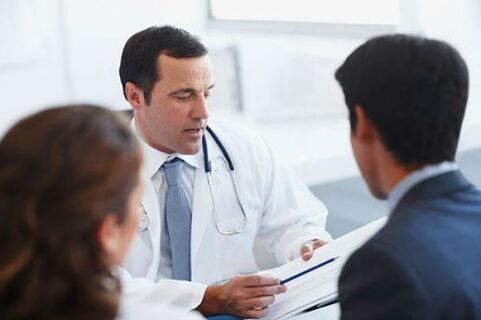 The endocrinologist helps diagnose diabetes and prescribes a treatment regimen for the pathology